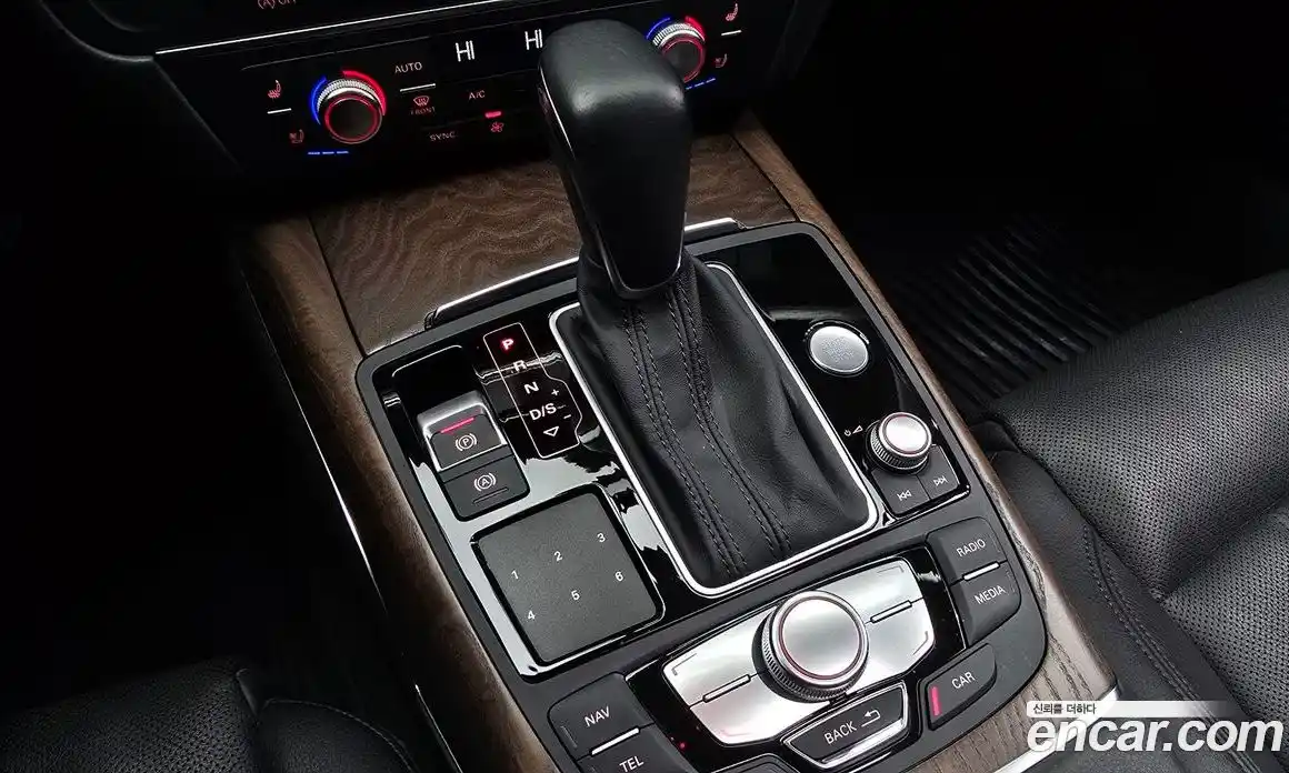 Audi A6 2016 2.0 Автомат в Москве № 212332, фото 13