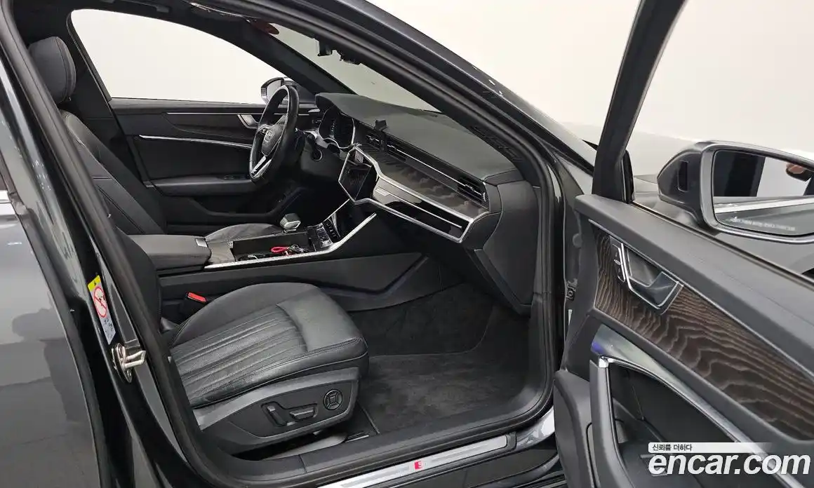 Audi A6 2021 2.0 Автомат в Москве № 212354, фото 11