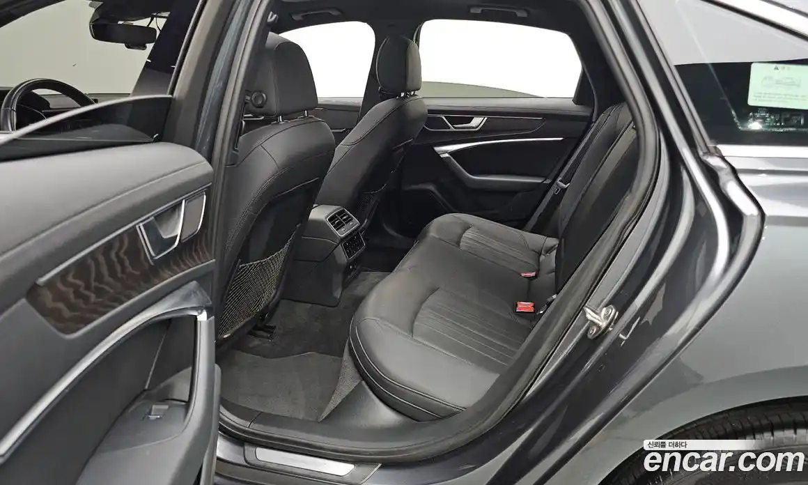 Audi A6 2021 2.0 Автомат в Москве № 212354, фото 19