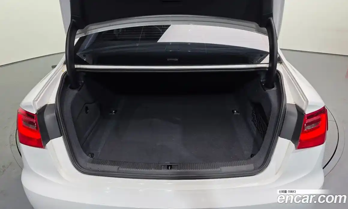 Audi A6 2013 2.0 Автомат в Москве № 212632, фото 5