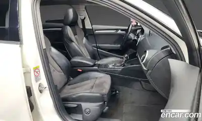 Audi A3 2015 2.0 Автомат в Москве № 212671, миниатюра 2