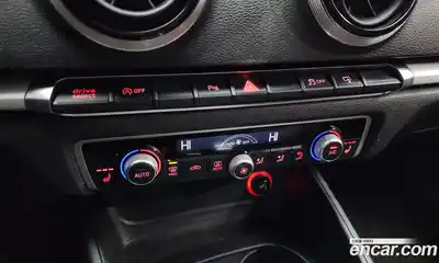 Audi A3 2015 2.0 Автомат в Москве № 212671, миниатюра 5