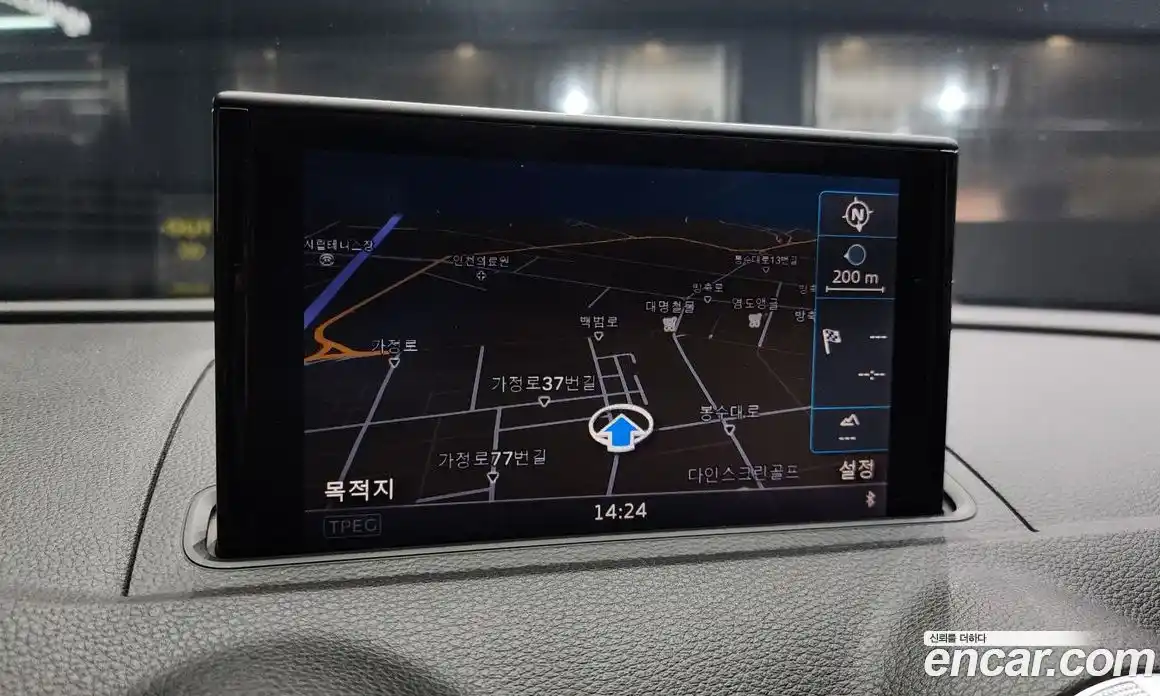 Audi A3 2015 2.0 Автомат в Москве № 212671, фото 9