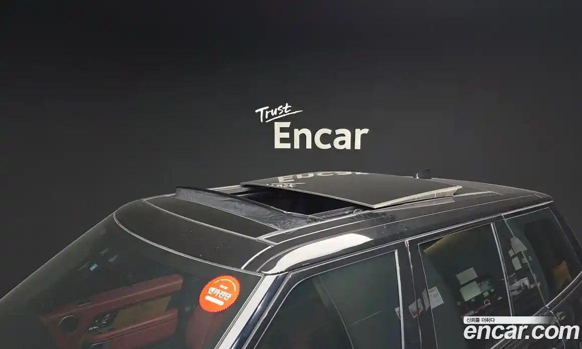 Land Rover Range-Rover 2018 4.4 Автомат в Москве № 213347, фото 15