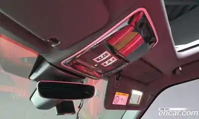 Land Rover Range-Rover 2018 4.4 Автомат в Москве № 213347, миниатюра 3