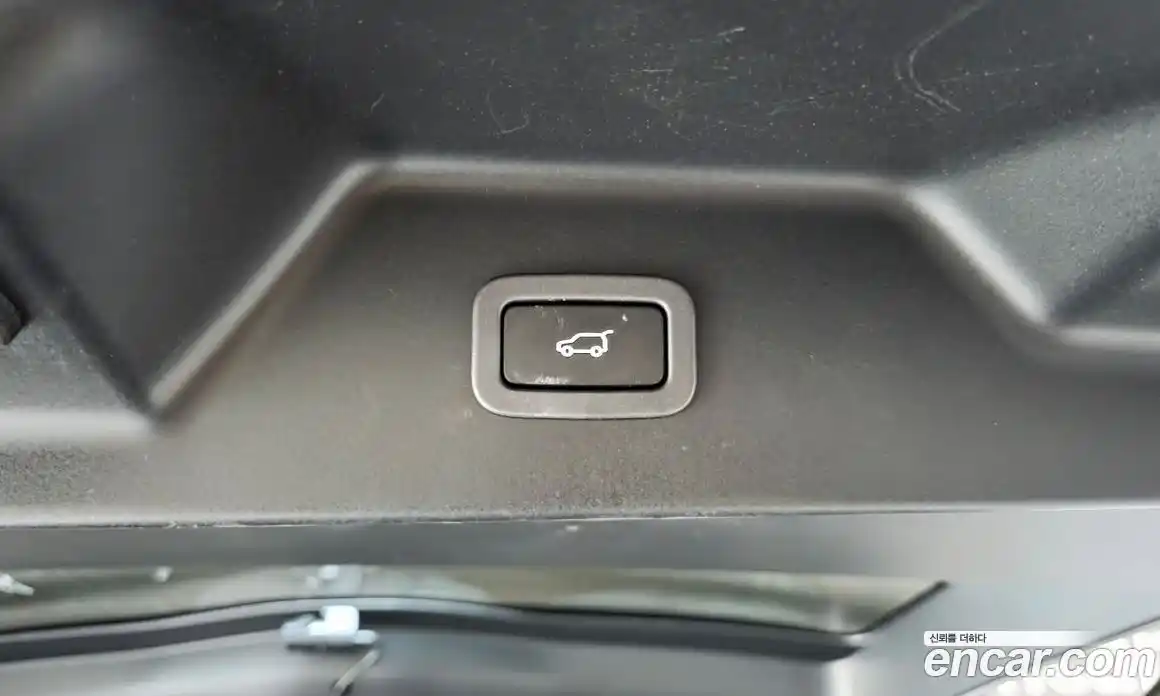 Land Rover Range-Rover 2018 4.4 Автомат в Москве № 213347, фото 4