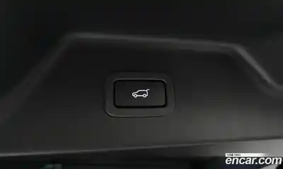 Land Rover Range-Rover 2018 4.4 Автомат в Москве № 213499, миниатюра 4