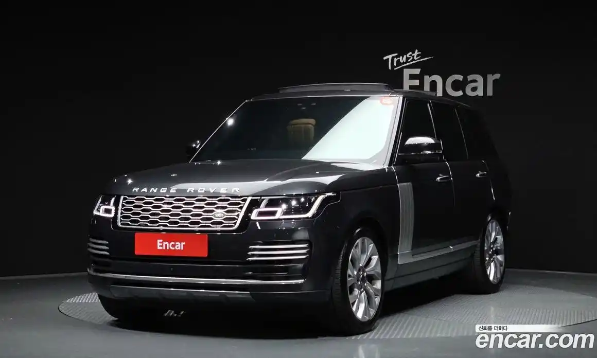 Land Rover Range-Rover 2018 4.4 Автомат в Москве № 213499, фото 7