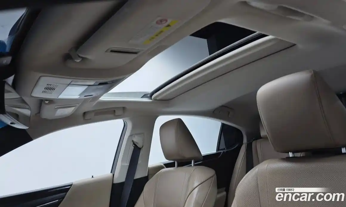 Lexus ES 2019 2.5 Автомат в Москве № 214680, фото 14