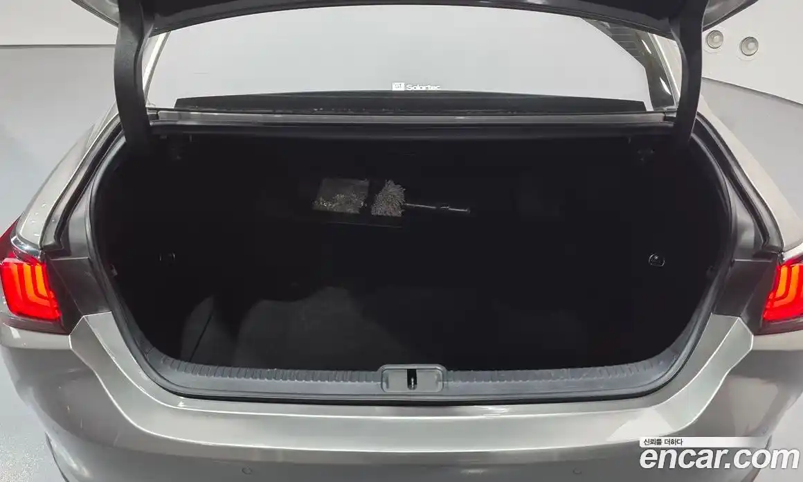 Lexus ES 2019 2.5 Автомат в Москве № 214680, фото 20