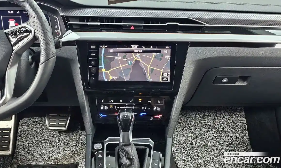 Volkswagen Arteon 2022 2.0 Автомат в Москве № 215098, фото 4