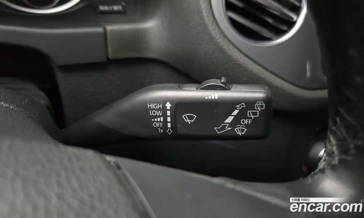 Volkswagen Tiguan 2015 2.0 Автомат в Москве № 215192, фото 14