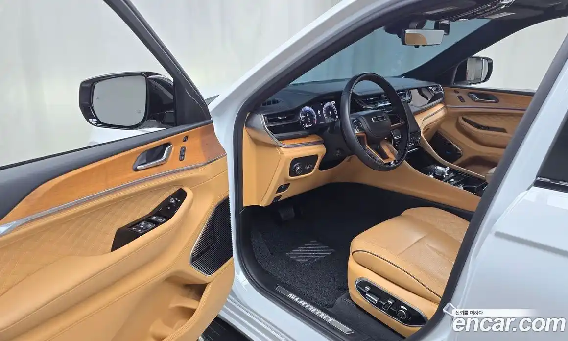 Jeep Cherokee 2023 3.6 Автомат в Москве № 215449, фото 17