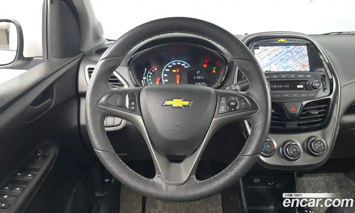 Chevrolet Spark 2020 1.0 Автомат в Москве № 216330, фото 15