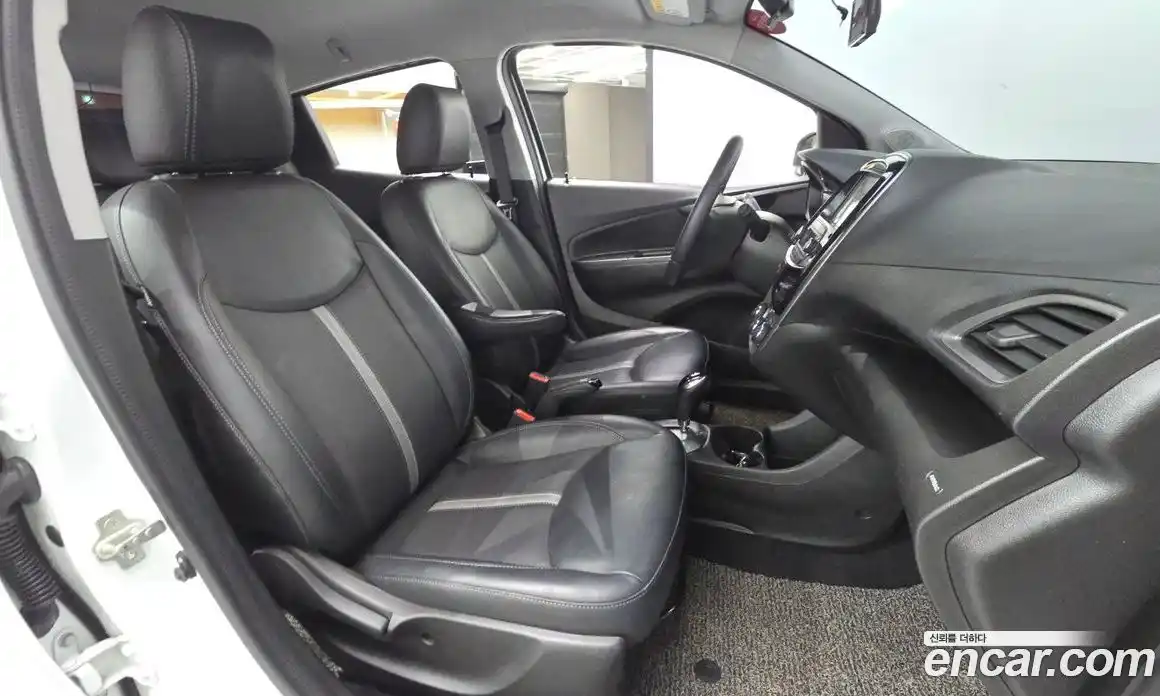 Chevrolet Spark 2020 1.0 Автомат в Москве № 216330, фото 18