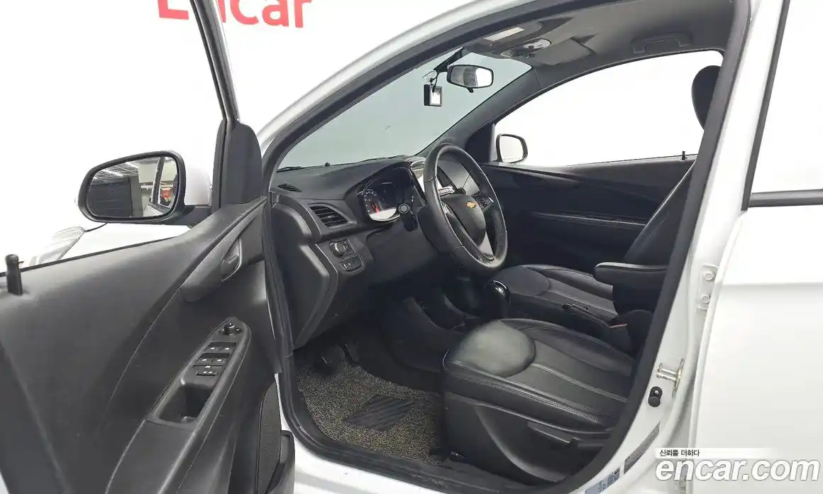 Chevrolet Spark 2020 1.0 Автомат в Москве № 216330, фото 8