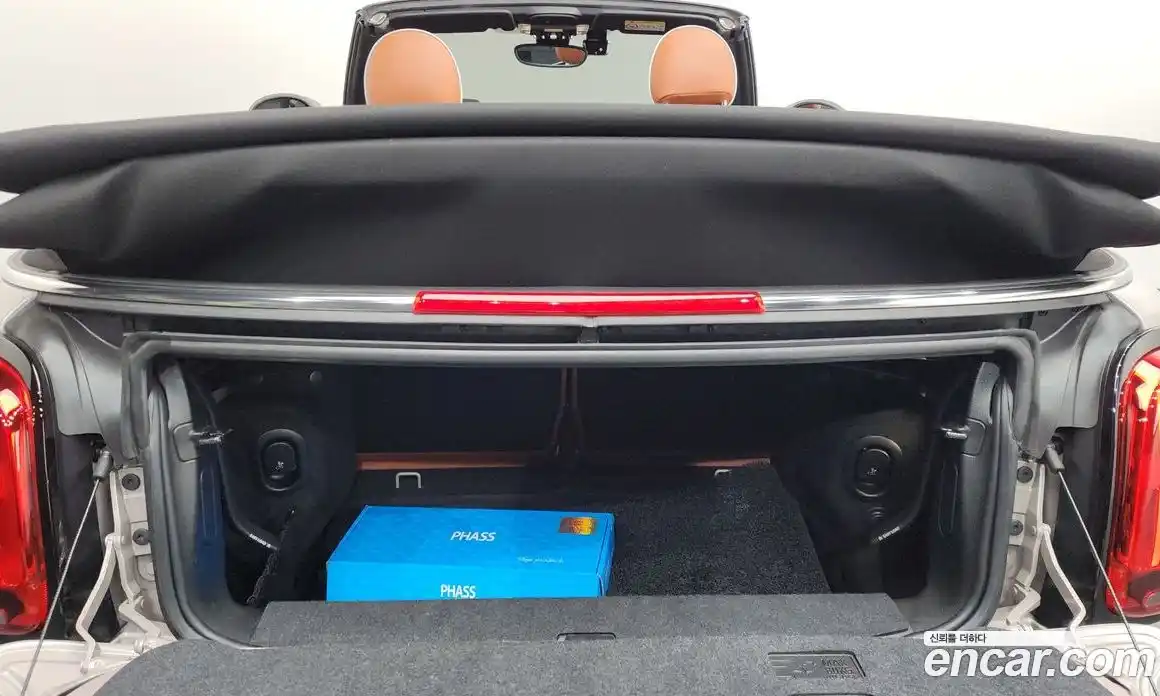 Mini Cooper Convertible 2022 2.0 Автомат в Москве № 222832, фото 12