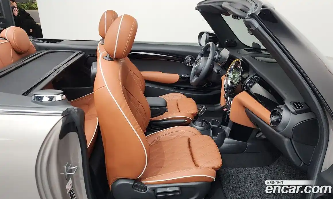 Mini Cooper Convertible 2022 2.0 Автомат в Москве № 222832, фото 14