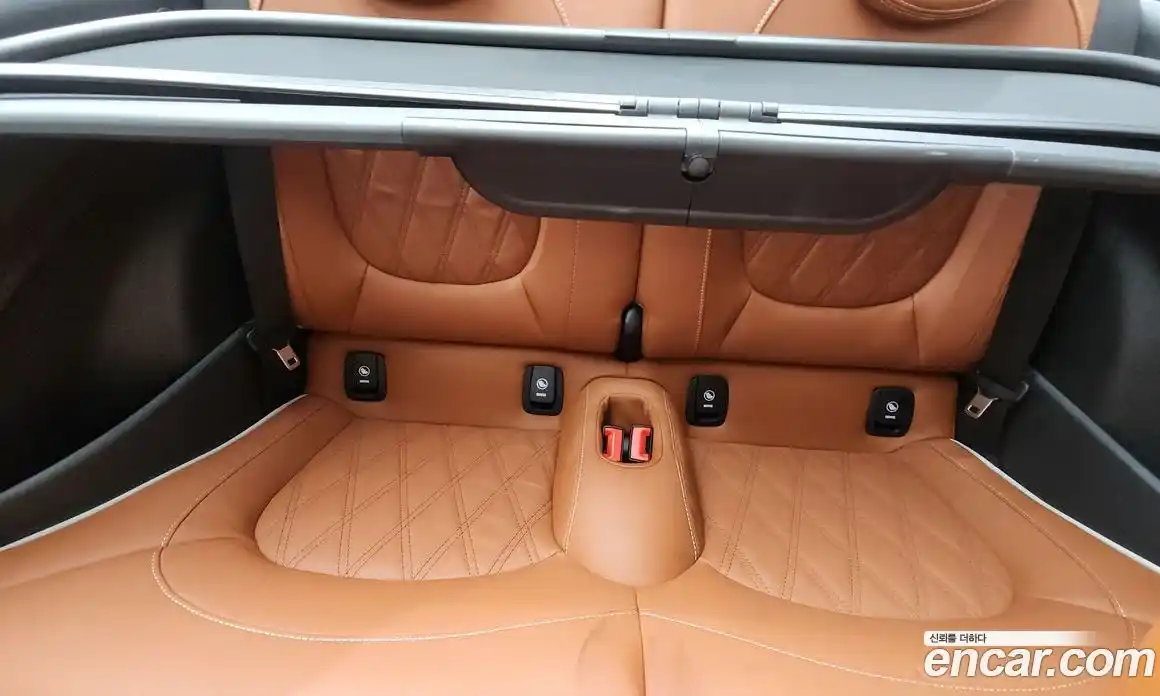 Mini Cooper Convertible 2022 2.0 Автомат в Москве № 222832, фото 2