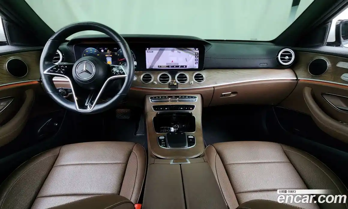 Mercedes-Benz E-Class 2021 2.0 Автомат в Москве № 224472, фото 16