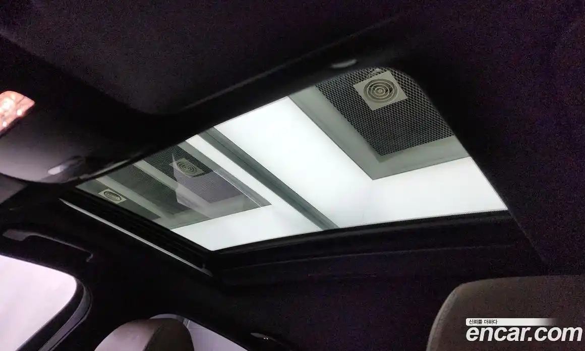 Mercedes-Benz E-Class 2021 2.0 Автомат в Москве № 224472, фото 4