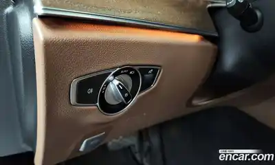 Mercedes-Benz E-Class 2021 2.0 Автомат в Москве № 224472, миниатюра 7