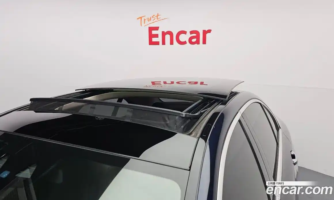 Mercedes-Benz E-Class 2019 2.0 Автомат в Москве № 224958, фото 13