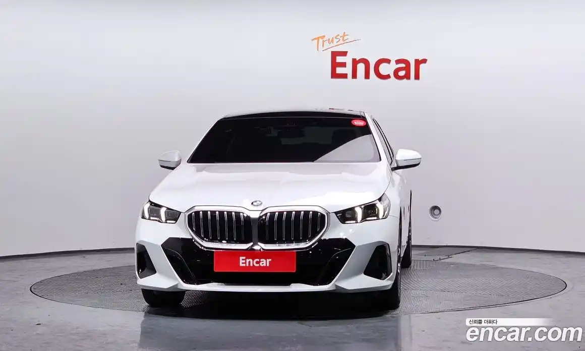 BMW 5-Series 2025 2.0 Автомат в Москве № 227728, фото 14