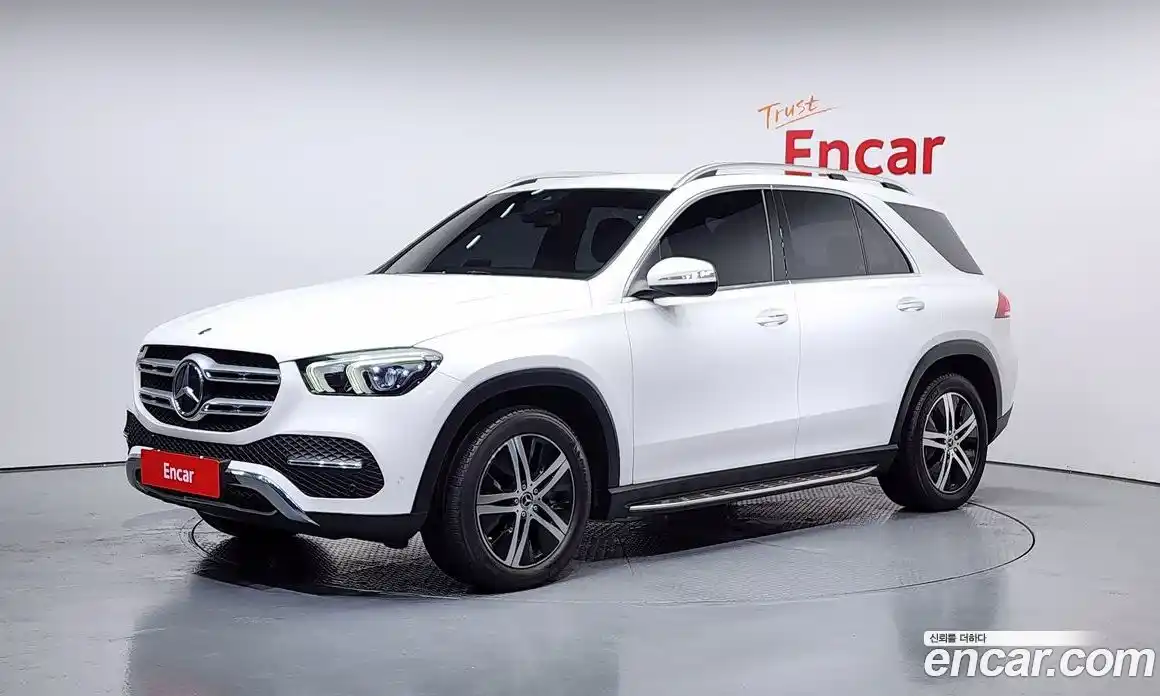 Mercedes-Benz GLE-Class 2019 1.9 Автомат в Москве № 229518, фото 16