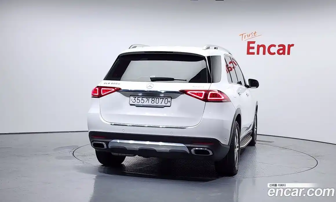 Mercedes-Benz GLE-Class 2019 1.9 Автомат в Москве № 229518, фото 17