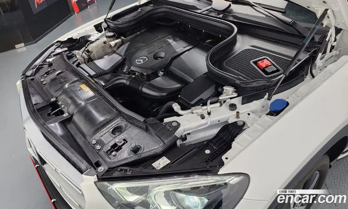 Mercedes-Benz GLE-Class 2019 1.9 Автомат в Москве № 229518, фото 19