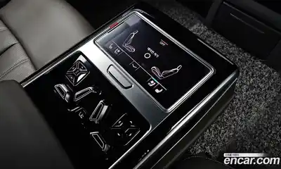 Audi A8 2021 3.0 Автомат в Москве № 230010, миниатюра 6