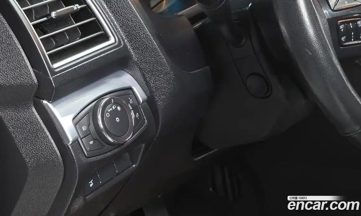 Ford Explorer 2018 2.3 Автомат в Москве № 233309, фото 15