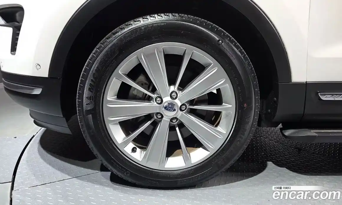 Ford Explorer 2018 2.3 Автомат в Москве № 233309, фото 8