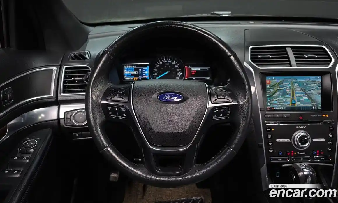 Ford Explorer 2018 2.3 Автомат в Москве № 233309, фото 9