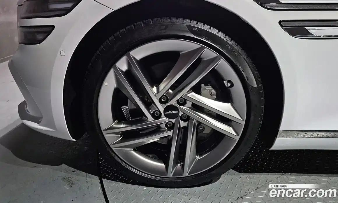 Genesis G80 2026 2.5 Автомат в Москве № 23346, фото 10