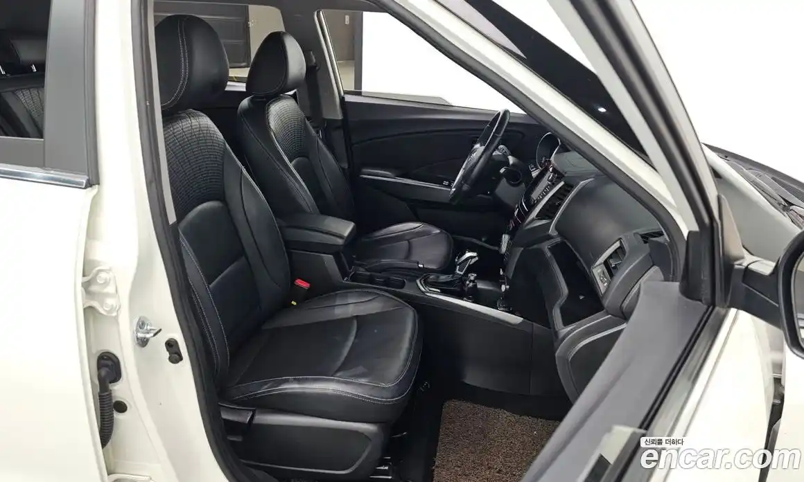 SsangYong TIBOLI 2019 1.6 Автомат в Москве № 235420, фото 15