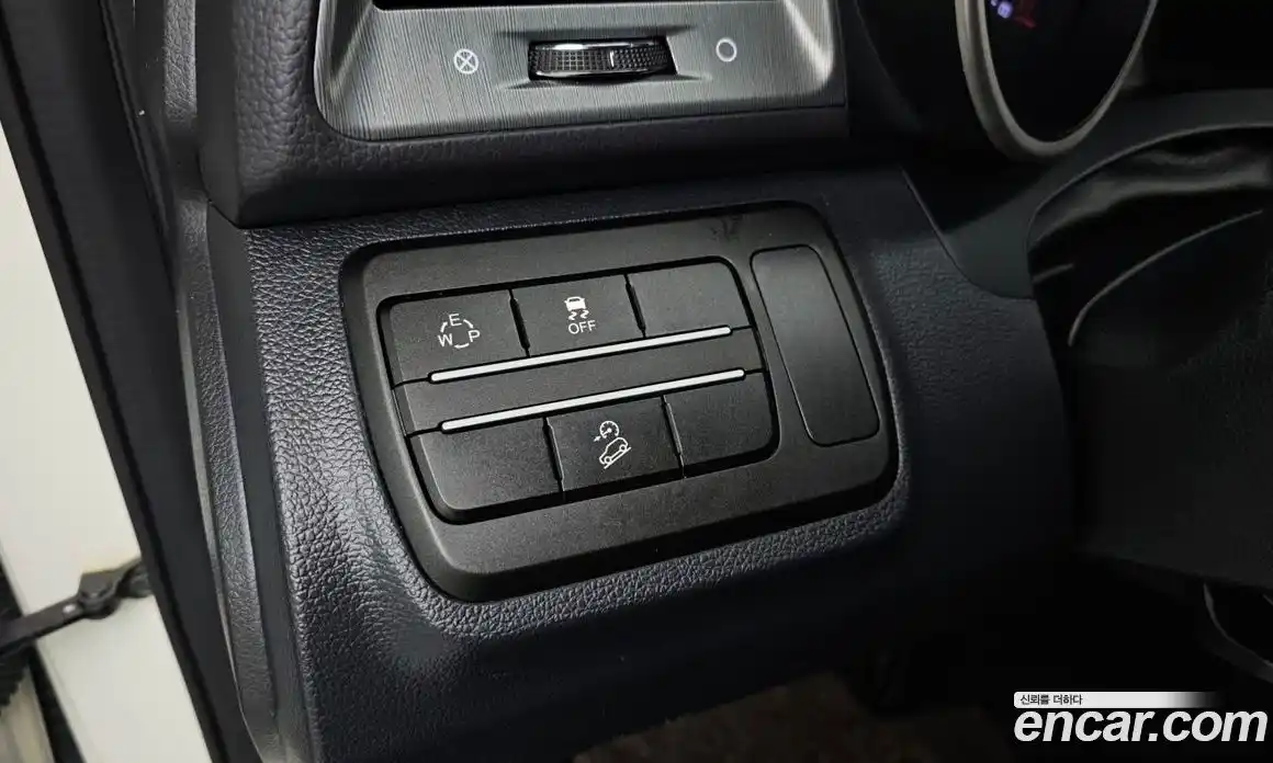 SsangYong TIBOLI 2019 1.6 Автомат в Москве № 235420, фото 18