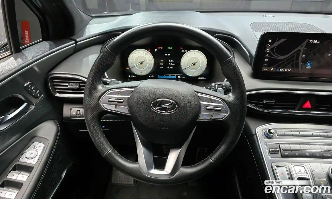 Hyundai Santa Fe 2021 2.2 Автомат в Москве № 246444, фото 14