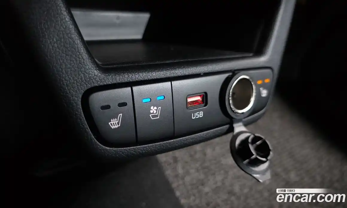 Kia Ray 2026 1.0 Автомат в Москве № 247907, фото 15