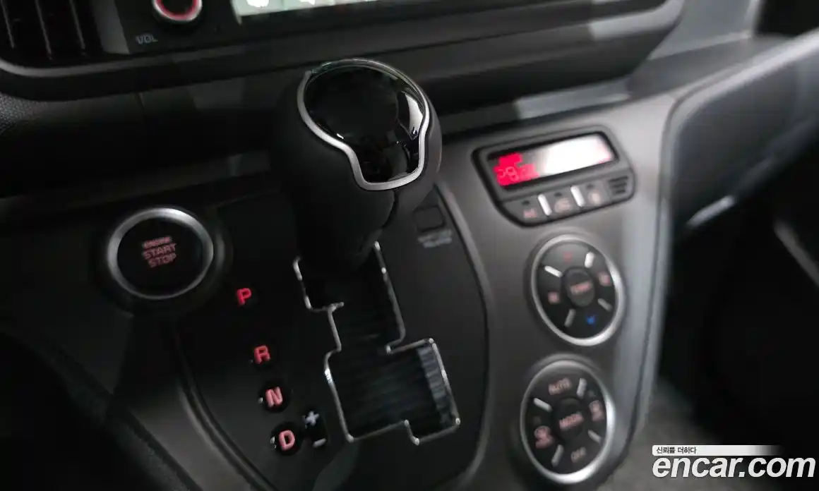 Kia Ray 2026 1.0 Автомат в Москве № 247907, фото 17