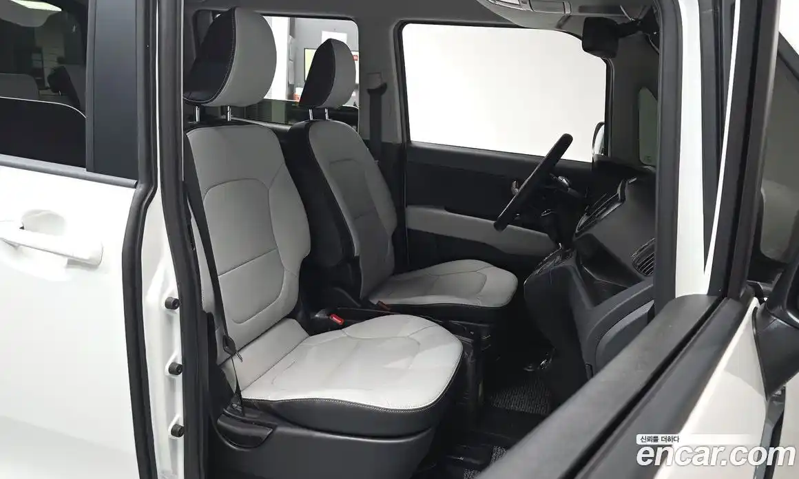 Kia Ray 2026 1.0 Автомат в Москве № 247907, фото 4