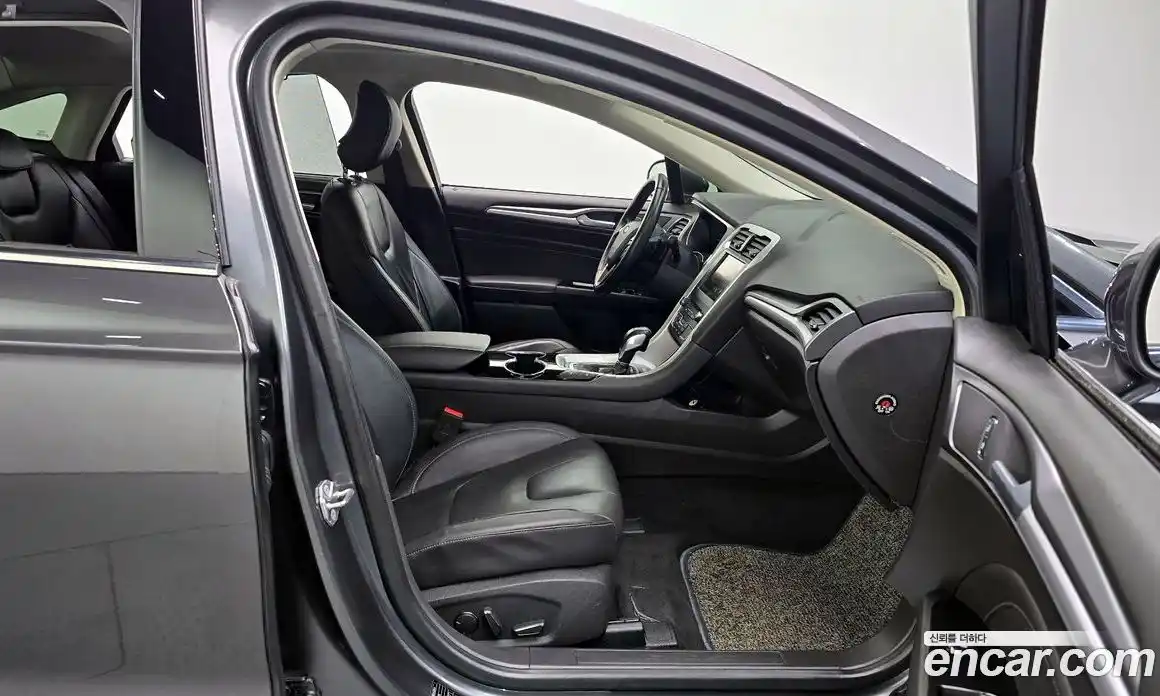 Ford Mondeo 2015 2.0 Автомат в Москве № 250234, фото 15