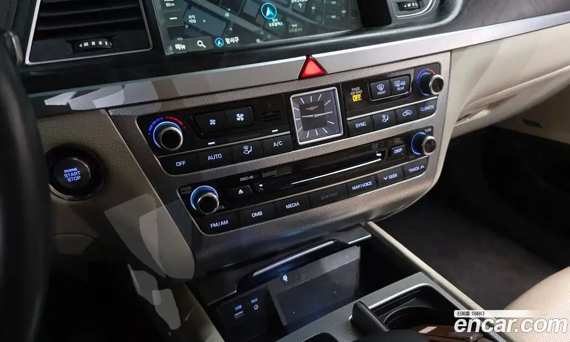 Genesis G80 2017 3.8 Автомат в Москве № 25480, фото 17