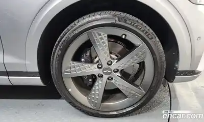 Genesis GV70 2024 2.5 Автомат в Москве № 25481, миниатюра 12