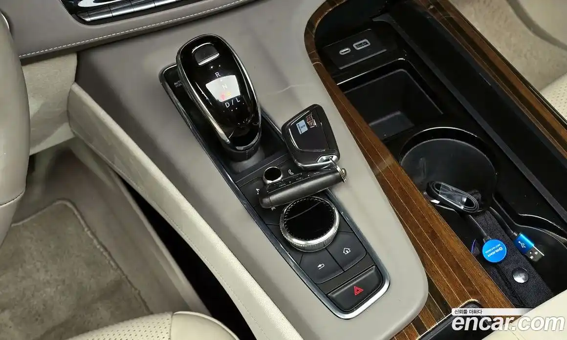 Cadillac Escalade 2022 6.2 Автомат в Москве № 256458, фото 1