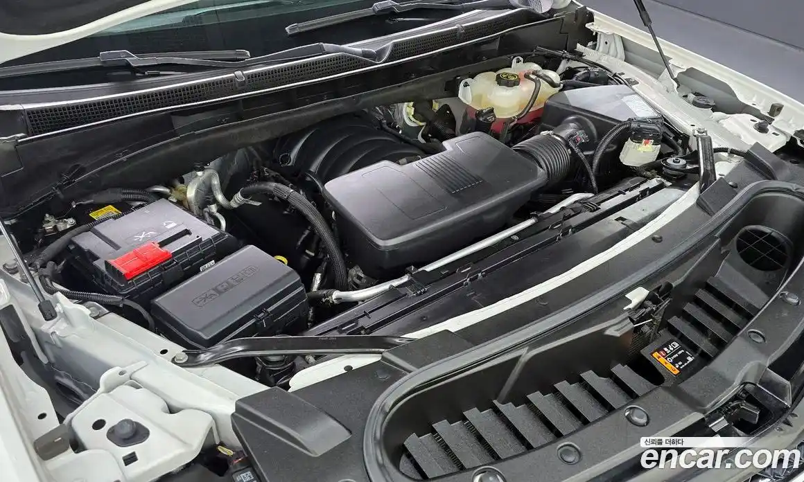 Cadillac Escalade 2022 6.2 Автомат в Москве № 256458, фото 16