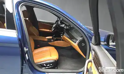 BMW 5-Series 2021 2.0 Автомат в Москве № 281741, миниатюра 2