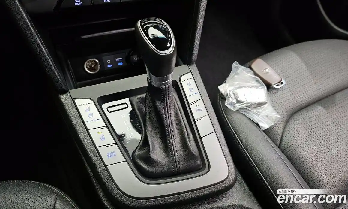 Hyundai Avante 2018 1.6 Автомат в Москве № 283180, фото 11