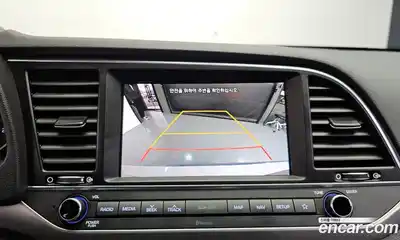 Hyundai Avante 2018 1.6 Автомат в Москве № 283180, миниатюра 12